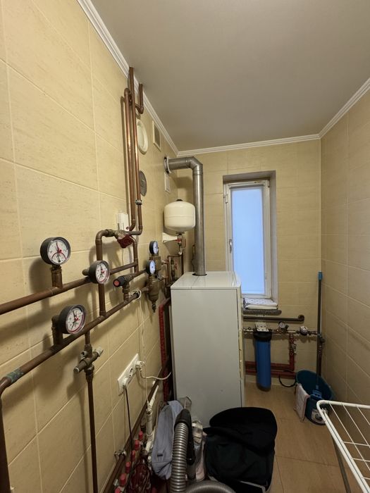 Продам будинок На Щасливому!