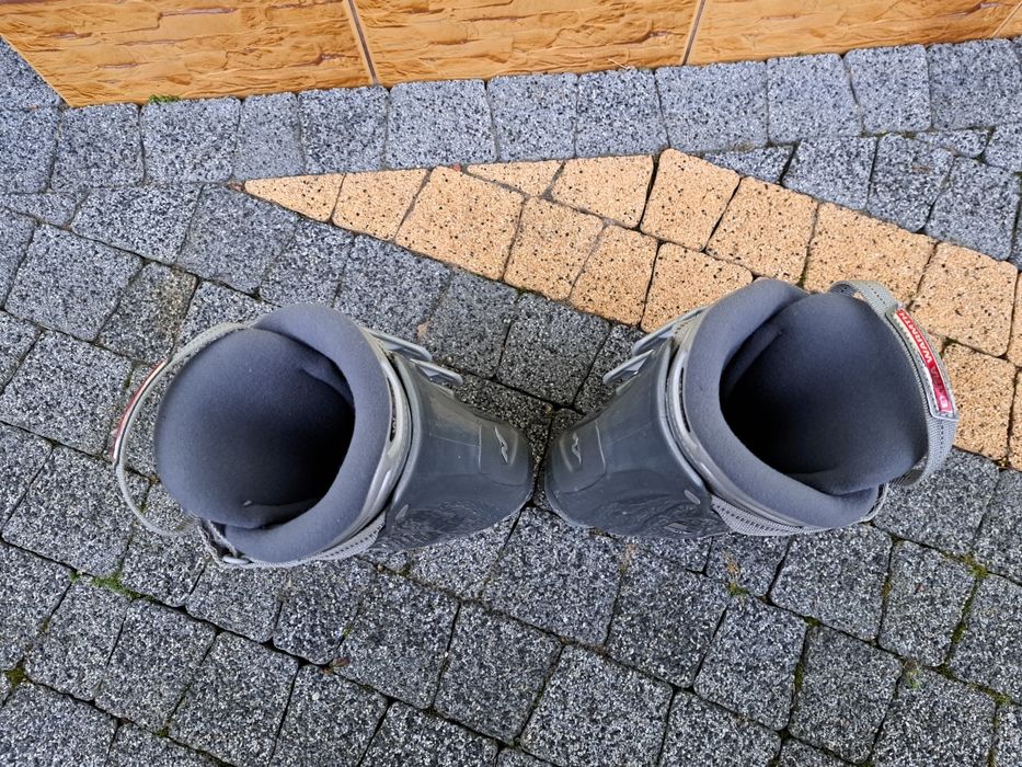 Buty narciarskie Nordica roz. 38 wkładka 24-24,5cm stan bdb