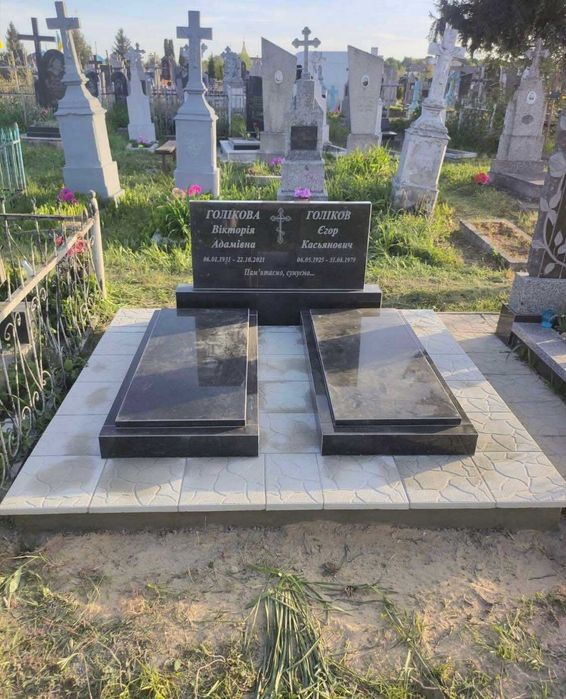 Бюджетні памятники,виробництво,монтаж