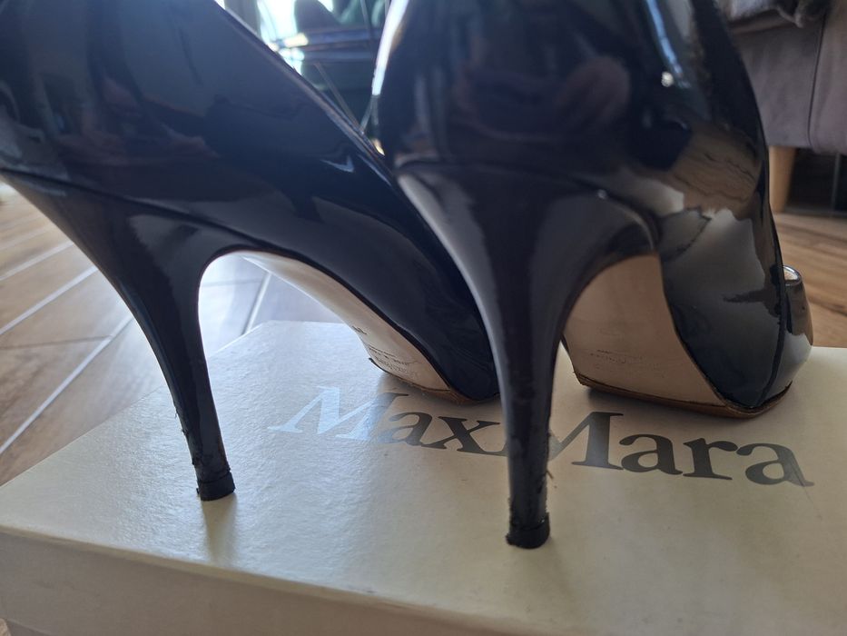 Szpilki max mara 39