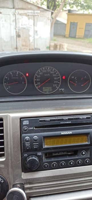 Продам Ниссан x-trail t30 2.2 дизель рестайл