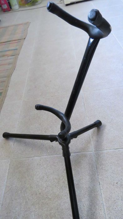 vendo tripé para sxofone