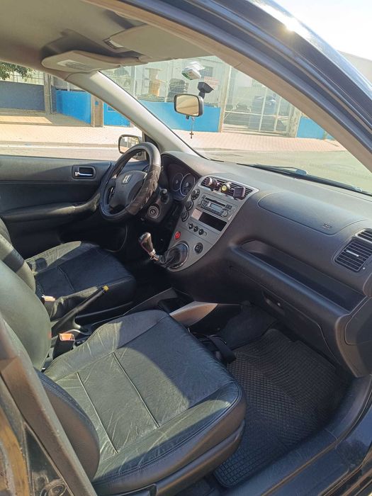 Honda Civic 1.7 ES Exclusive 2004