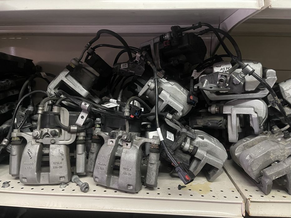 Супорт мотор супорта перед зад Tesla Model 3, Model Y, 20-25