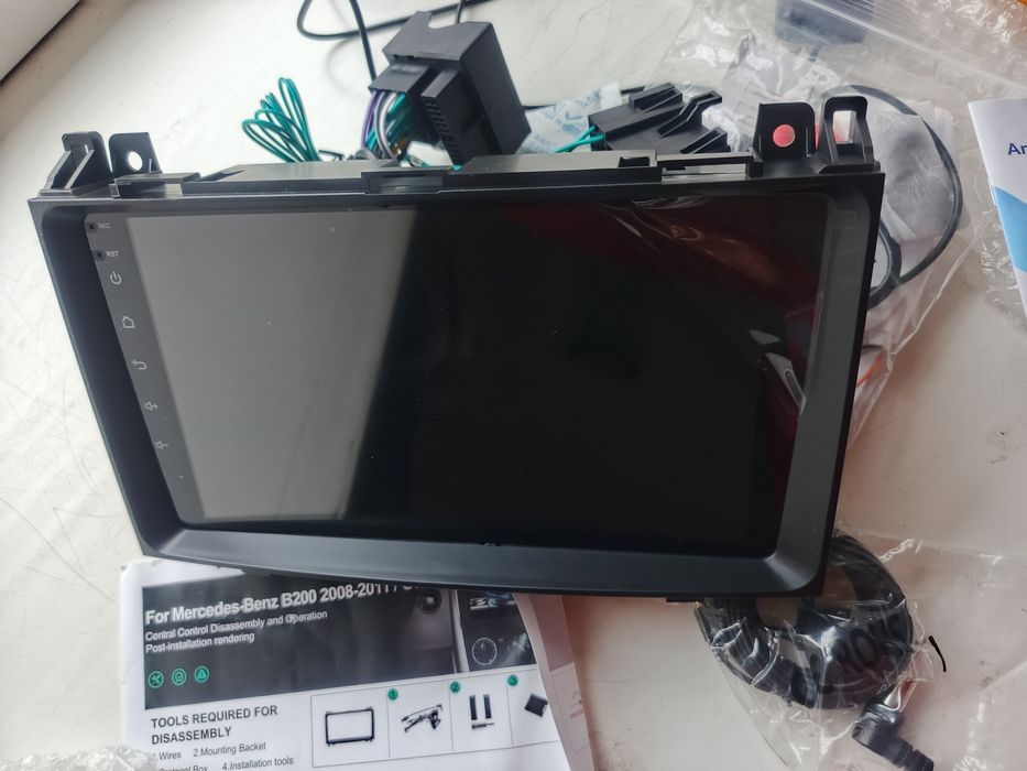 Андройд магнитолу до Фольксвагена поло и Мерседес В200