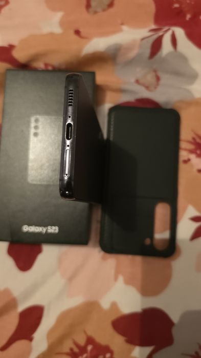 Samsung s23 128GB + Samsung smartwatch 4