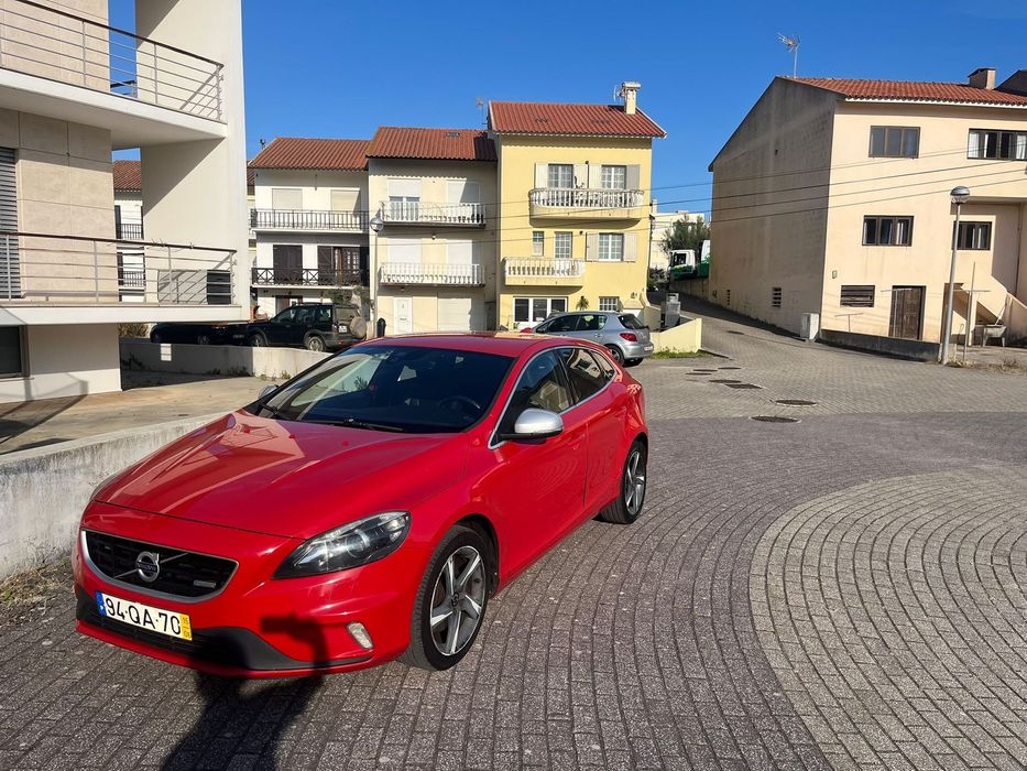 Volvo V40 2.0 D2 R-Design