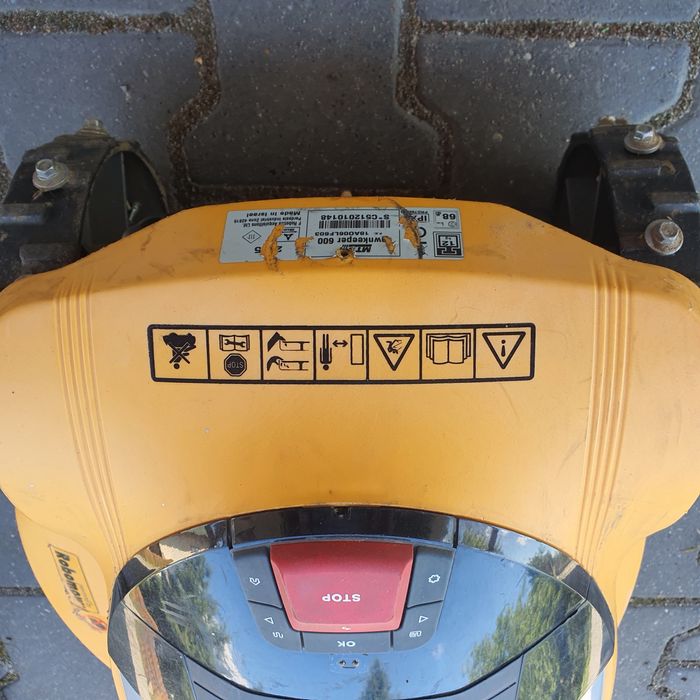 Kosiarka autonomiczna Robot koszący Cub Cadet