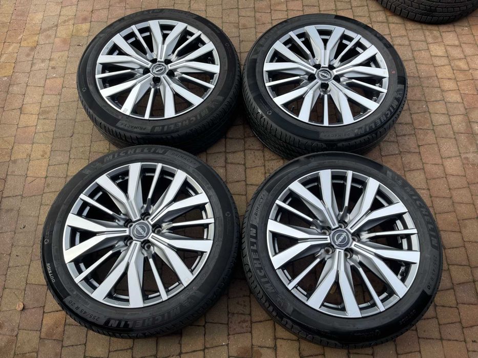 3975. Koła letnie oryginalne Nissan X-trail 5x114.3 255/45/20 2023r