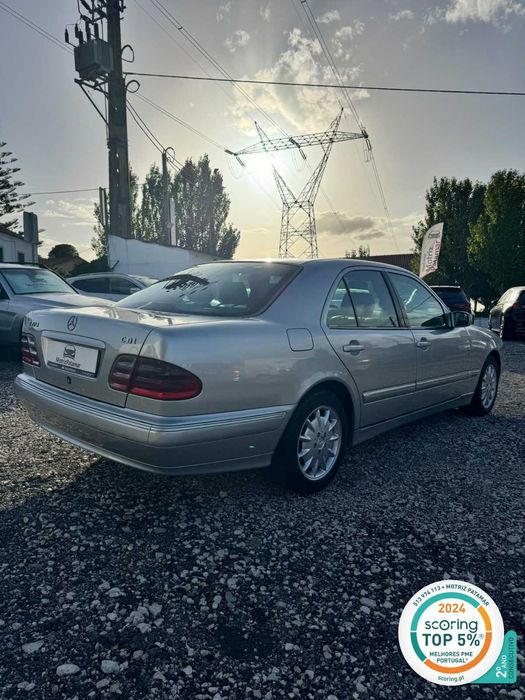 Mercedes-Benz E 270 CDi — photo 4