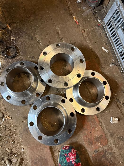 Kołnierze Spawalnicze- stal nierdzewna