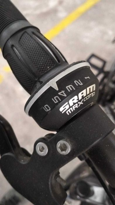 Bicicleta Criança  - Aro 24 (BTT ST 500)