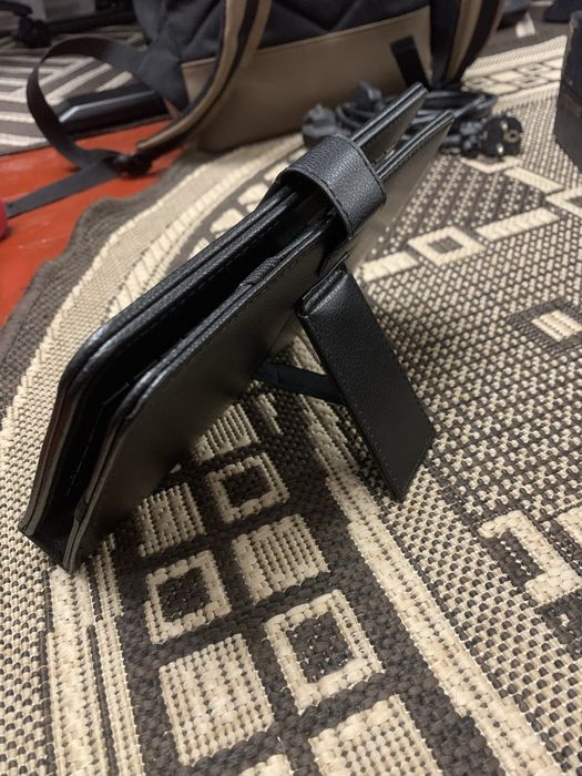 Чохол з клавітурою для android