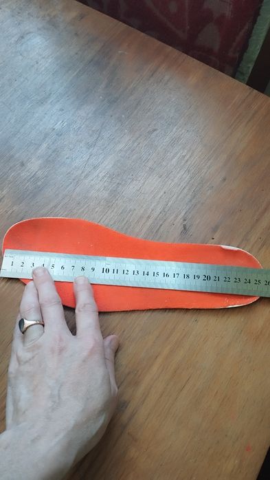 Кросівки adidas 40,5