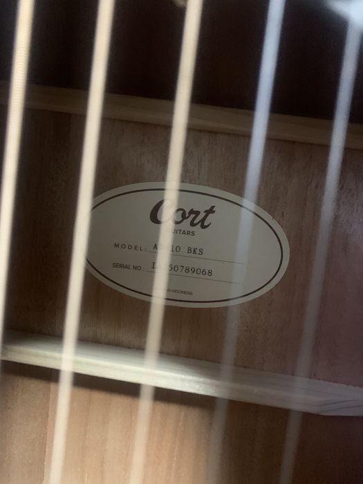 Акустична гітара Cort AD810 BKS (майже нова) + чохол