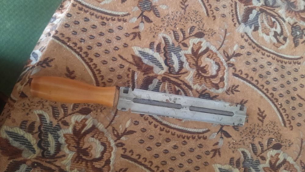 Напильник з планкою