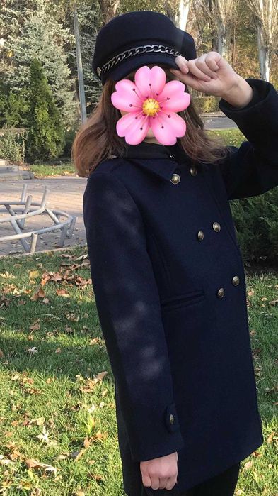 Пальто на дівчинку Gap на 12 років + кепка