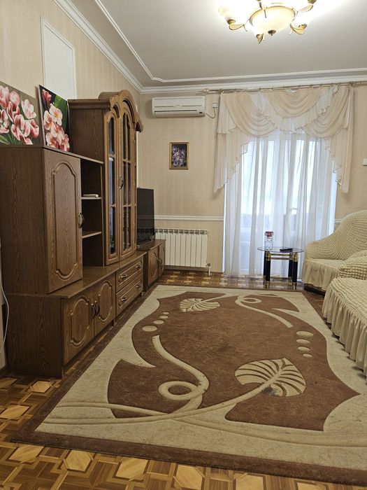 Сдаётся 2к квартира в центре,  ул.Мариупольская