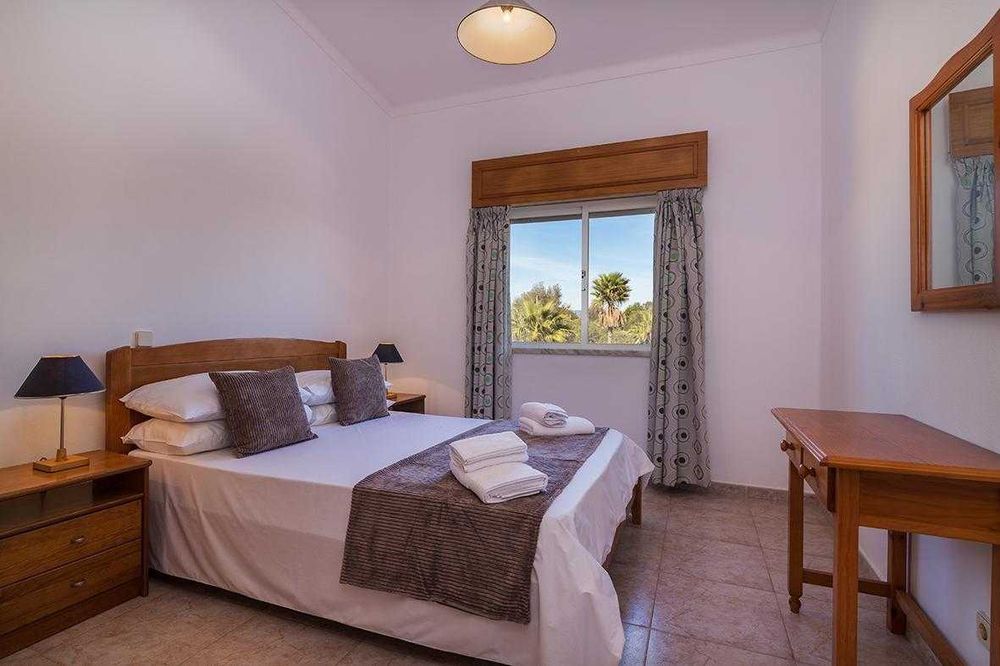 CASA ALVOR - T1, A Pé para a Praia e Centro + Estacionamento - LIVRE 11 a 18/07+ 25/07 a 01/08 + Setembro - DESCONTOS!! - ALVOR