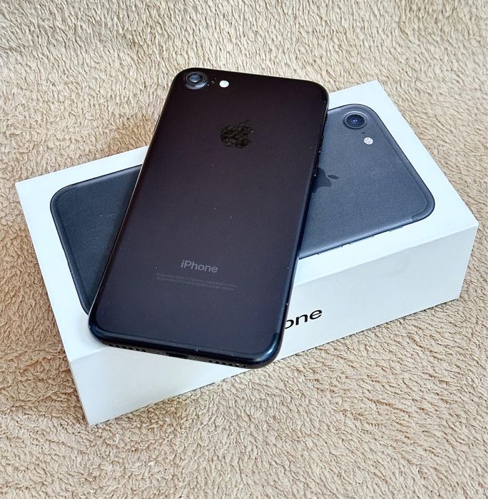 iPhone 7 128gb black, батарея 69%