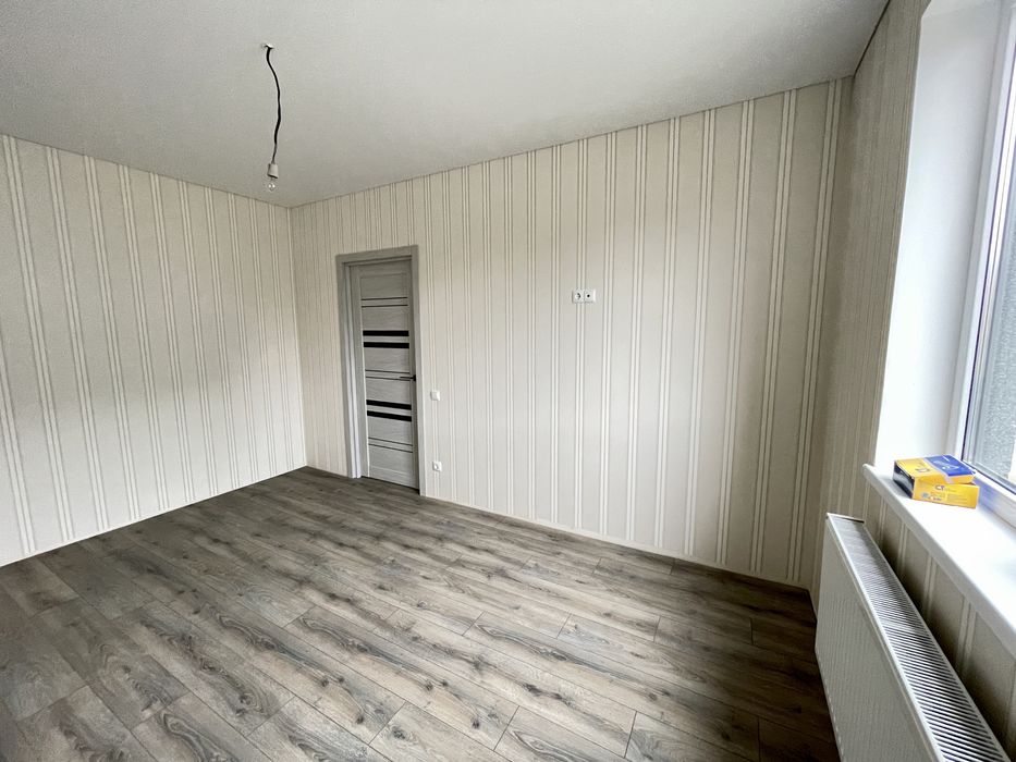 Будинок Котедж  з чистовими та опаленням