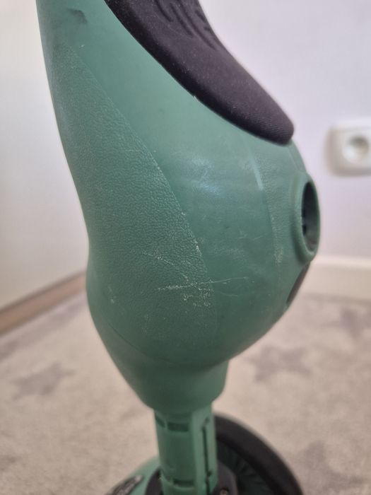 Scoot and ride plus kask