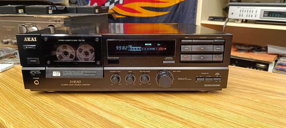 Кассетна дека Akai GX-65 3-head (відео роботи ! )-стан !!