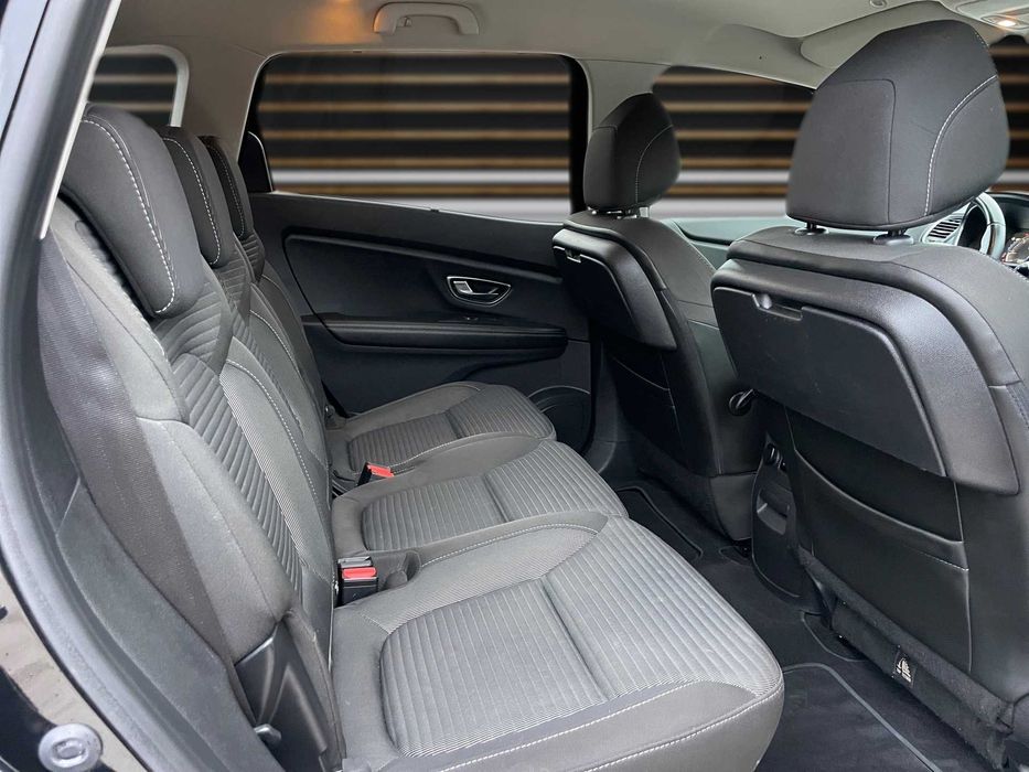 Renault Scénic 1.5dci 110cv Automático 7Lug c/Garantia - 197€ p/mês