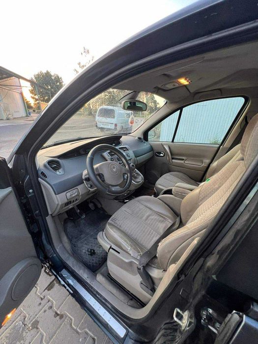 Продам Renault Scenic Scenic