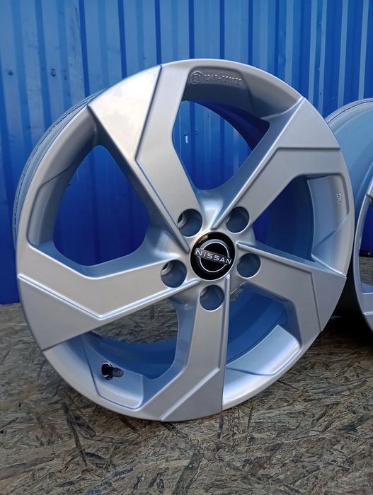 Felgi Aluminiowe NISSAN 5x114 r17 et40  Juke Leaf Qashqai Xtrail