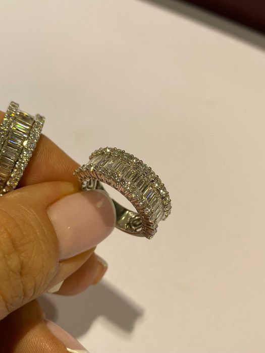 Obrączka Infinity brylanty bagiety 2.30 CT