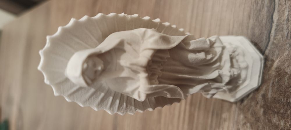Nossa senhora em gesso perfumado