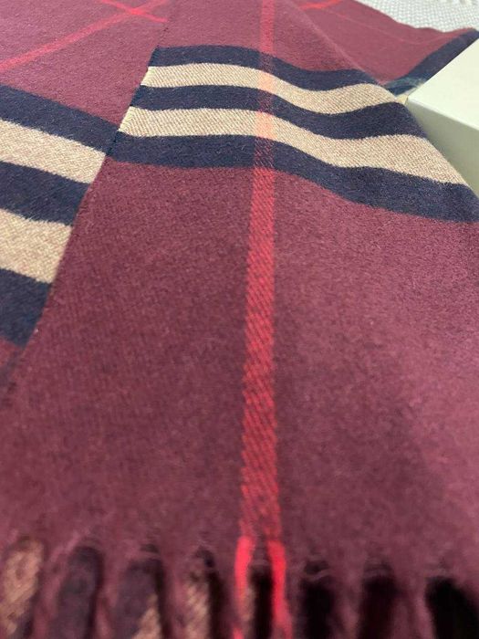Шарф Burberry червоний