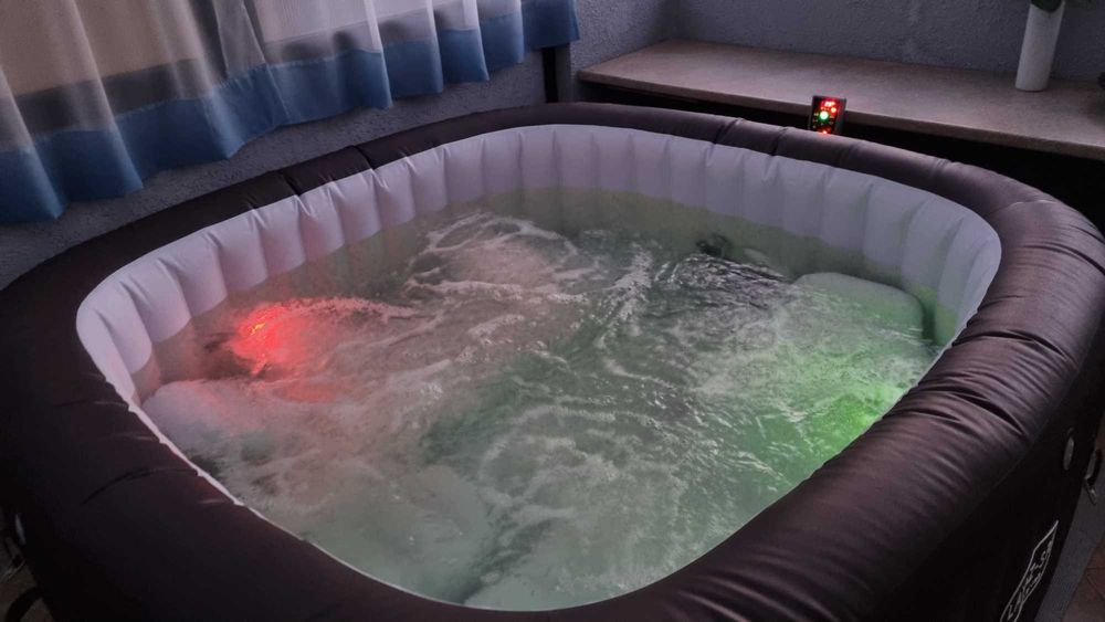 BESTWAY Dmuchane SPA Lay-Z Maldives Pro 7 osobowe 6001U
