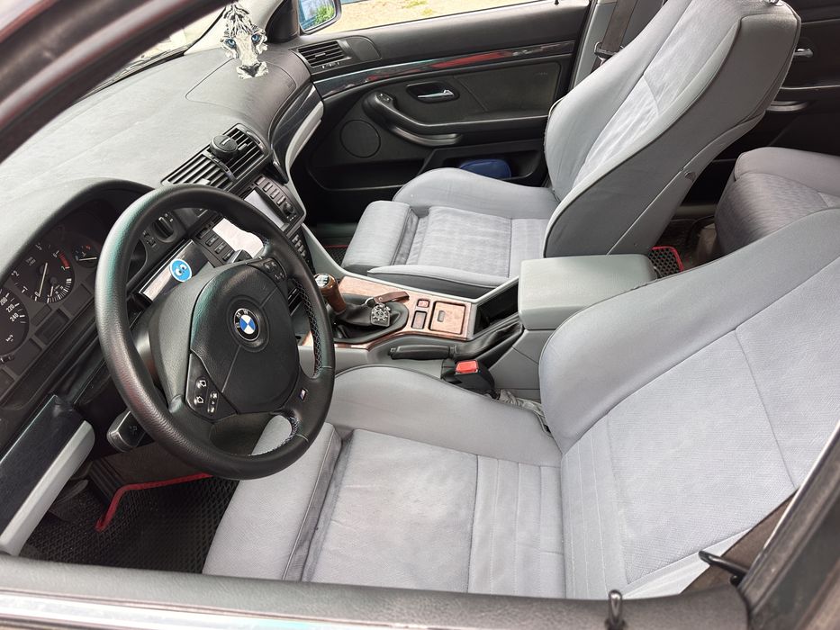 BMW E39. Обмін на BMW можливо Audi.