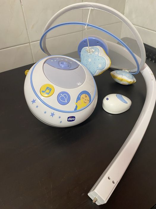 Brinquedo musical de bebe