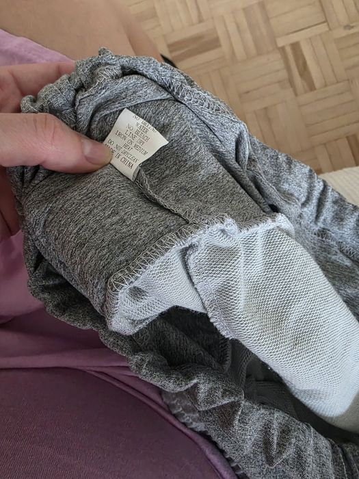 Szare szorty ciążowe – regulowany pas, stan dobry