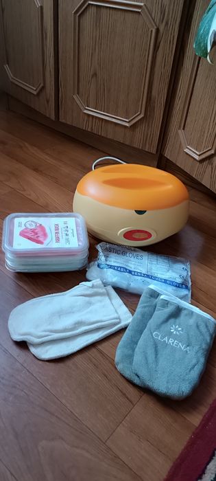 Zestaw Parafiniarka, parafina 3 opakowania, rękawiczki frotte oraz fol