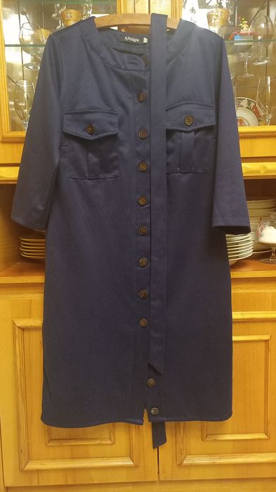 Сукня футляр на пояс