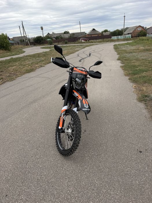 Мотоцикл Geon Dakar GNS 300R