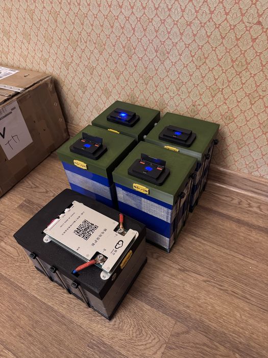 Акумулятор LiFePo4 EVE 12,8V 50Ah - збірка 4S 12,8V ємність 640Wh, USB-C PD, індикація напруги, EVE LF50K 50Аh