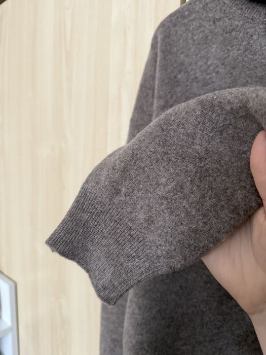 Вовняний светр з горлом оверсайз Cos