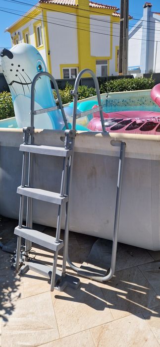 Piscina  com filtro de areia  bestway