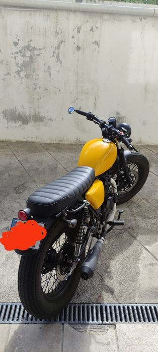 Mash Seventy Five 125cc, de 2022, como nova