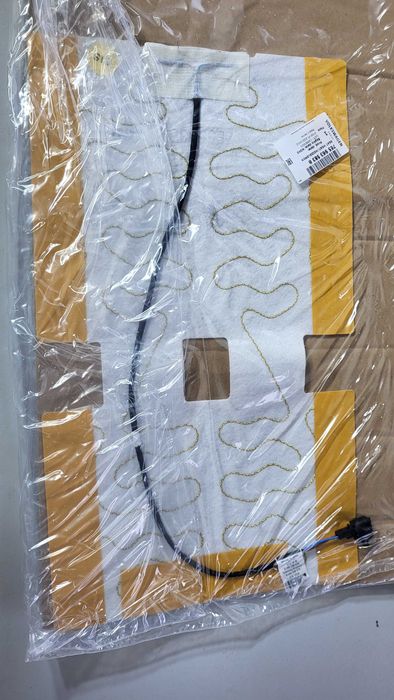 Nowa oryginalna mata grzewcza prawa oparcia fotela pasażera CADDY T6