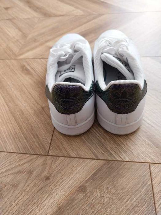 Buty sportowe adidas