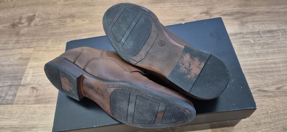 # VILLARO # Brązowe Buty Chłopięce Rozm. 35