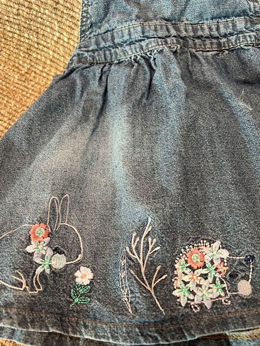 Saia com alças ganga bordado menina baby