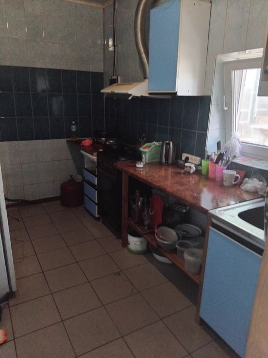 Продам Будинок можно під любу діяльність або житло .Нова Водолага .Центральна Вулиця.