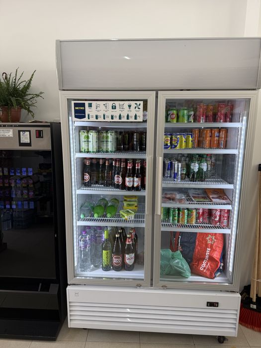 Vendo frigorifico 850, arca congeladora 350€ computador 300